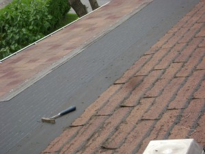 cracked-shingles